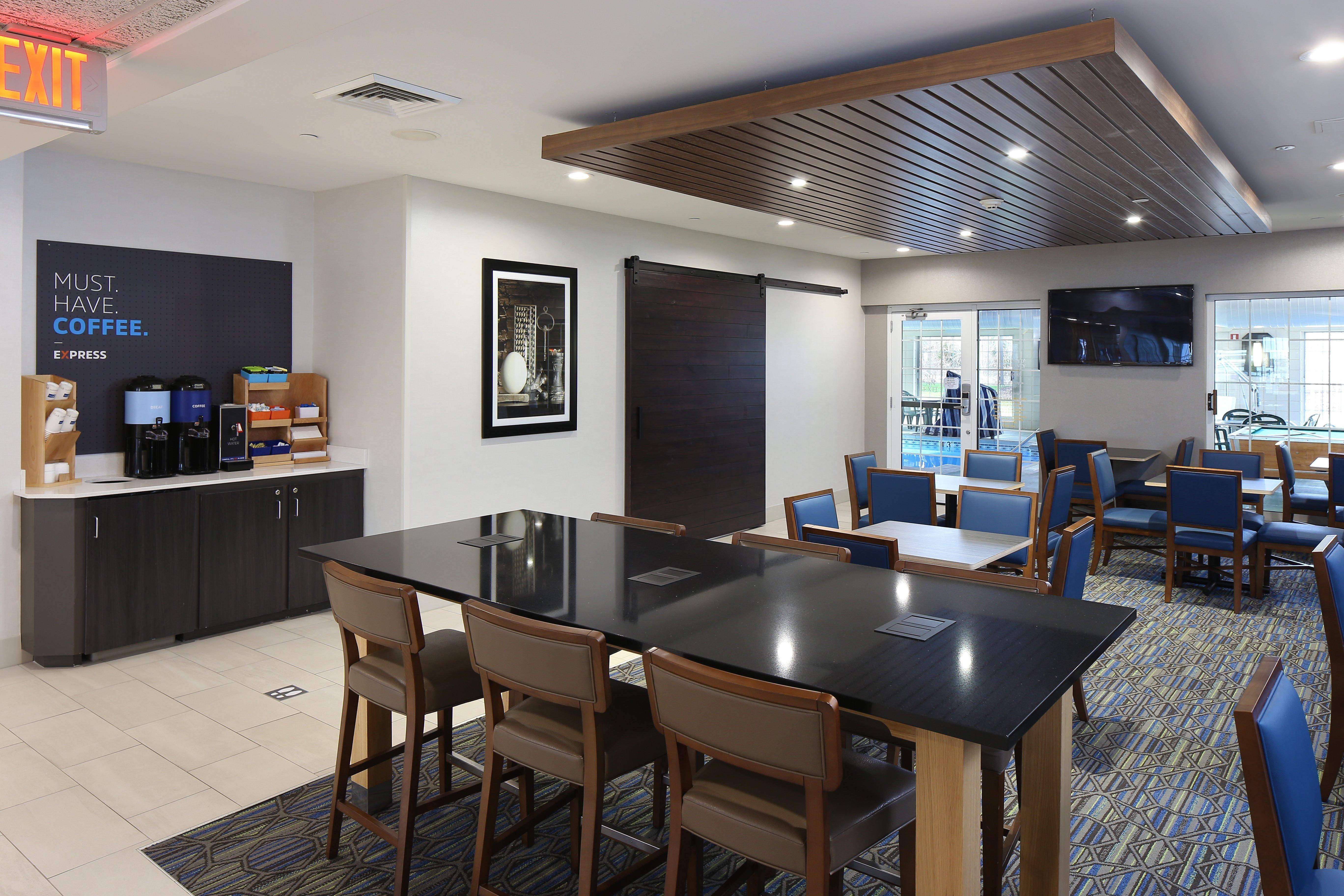 Holiday Inn Express Grand Rapids Southwest By Ihg Grandville Buitenkant foto